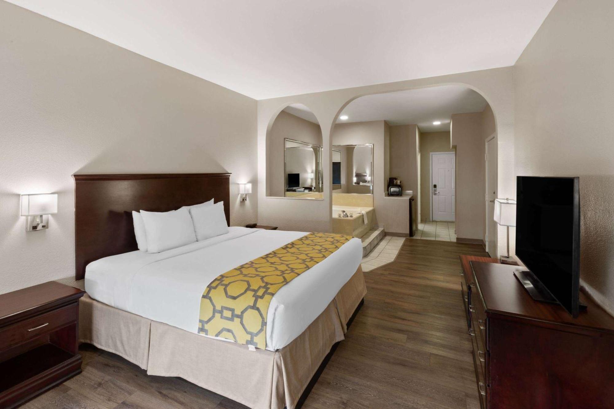 Baymont By Wyndham Houston Brookhollow Luaran gambar