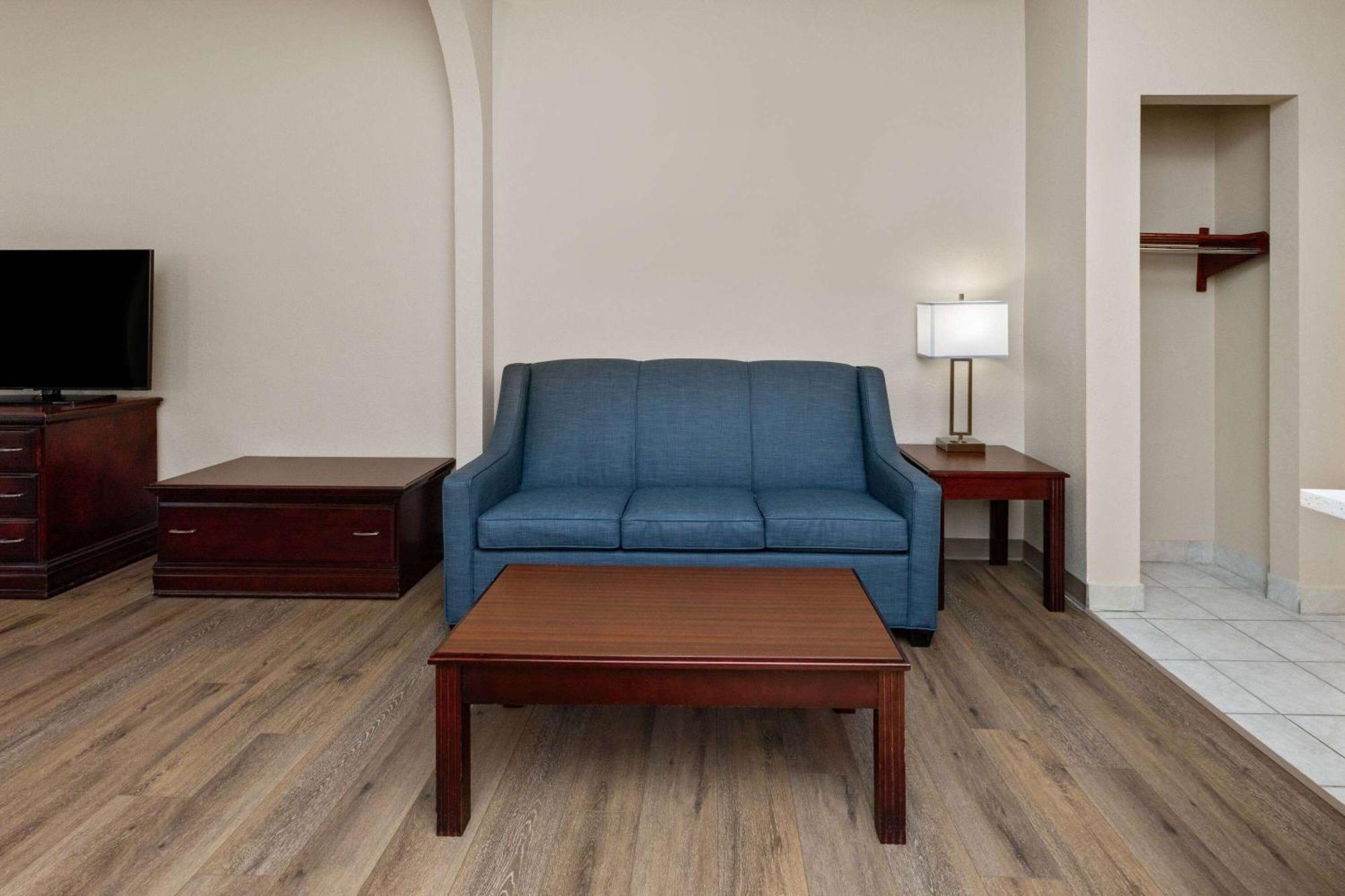 Baymont By Wyndham Houston Brookhollow Luaran gambar